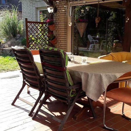 Wohnung Fuer Monteure Und Messebauer Algermissen Bagian luar foto